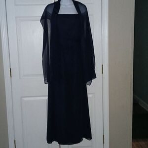 Jodan navy blue side gather beaded sleeveless formal gown with shawl  Sz 2